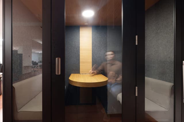 Group booth for up to 4 people